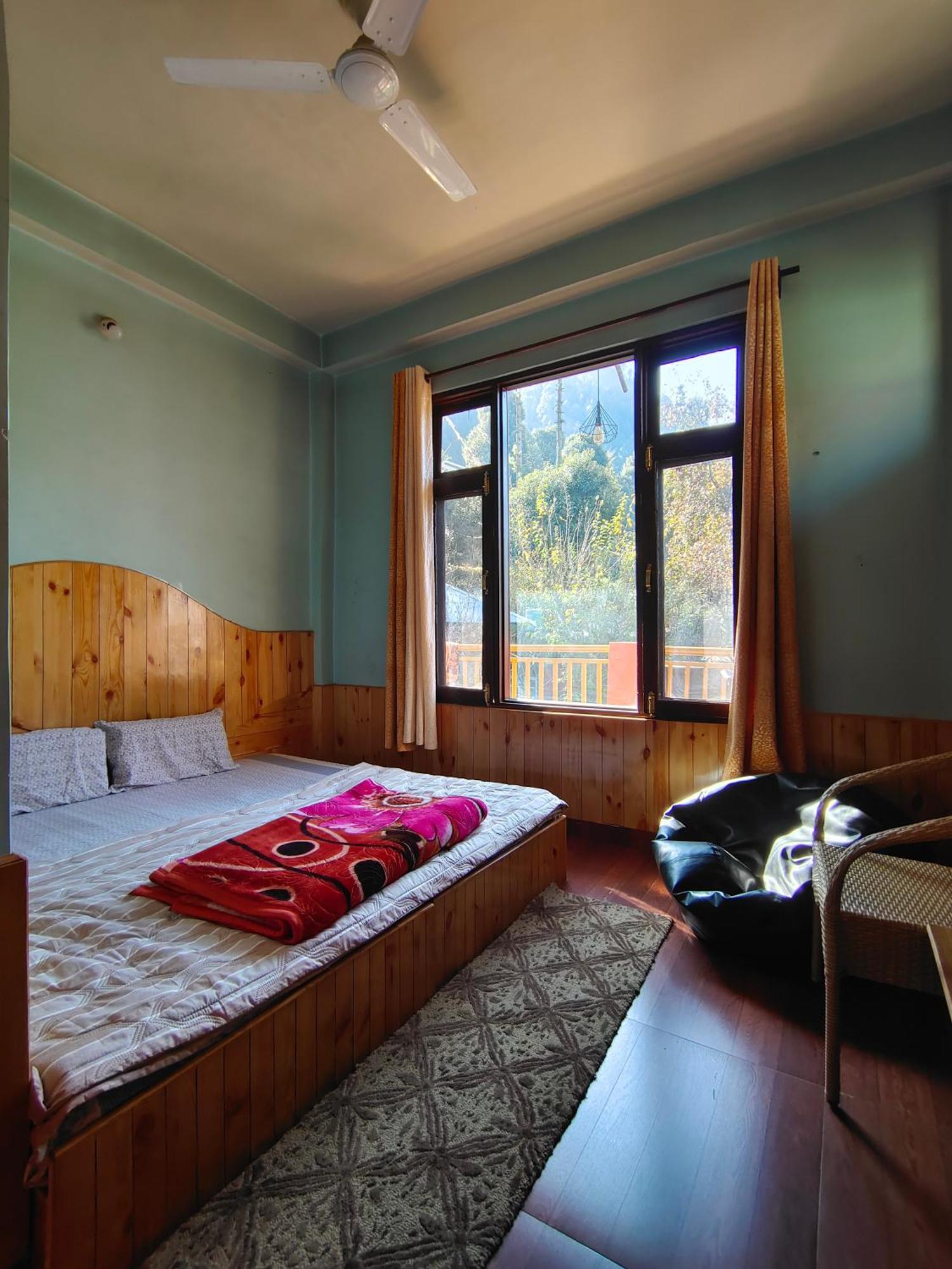 Trinity Homestay Kasol Exterior photo